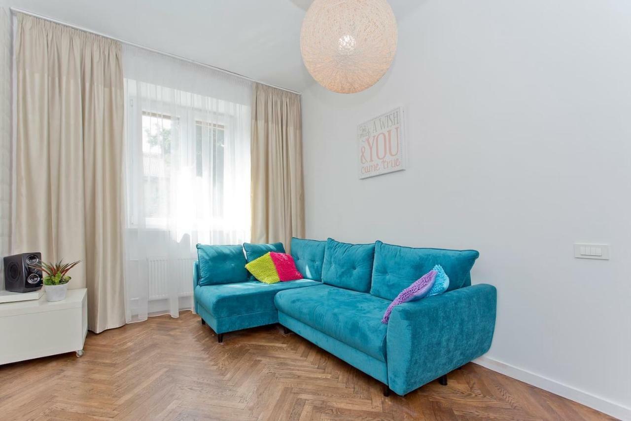 Luxury And Comfortable- Golden Apartments- Royal Street Varsó Kültér fotó