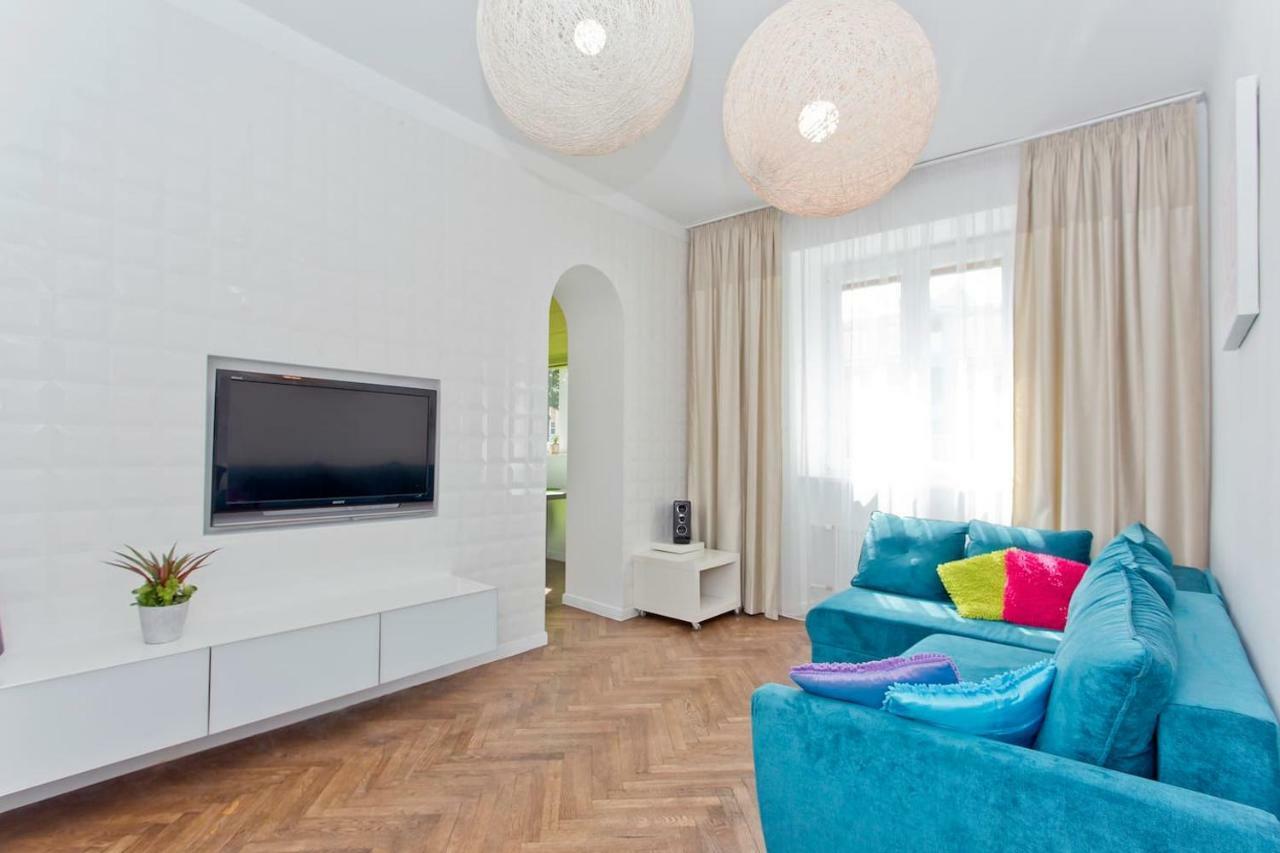 Luxury And Comfortable- Golden Apartments- Royal Street Varsó Kültér fotó